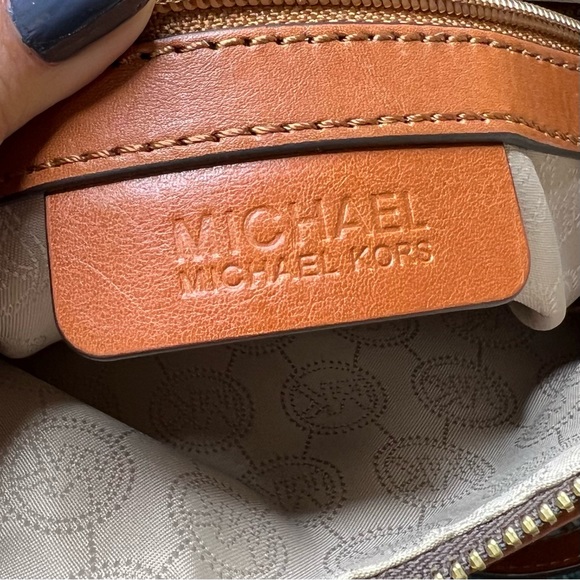 Michael Kors Bedford Monogram Messenger Crossbody Bag in Brown - Picture 7 of 12